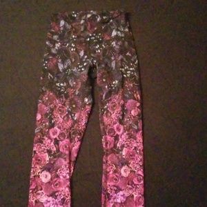 Lululemon wunder under HR tight *N